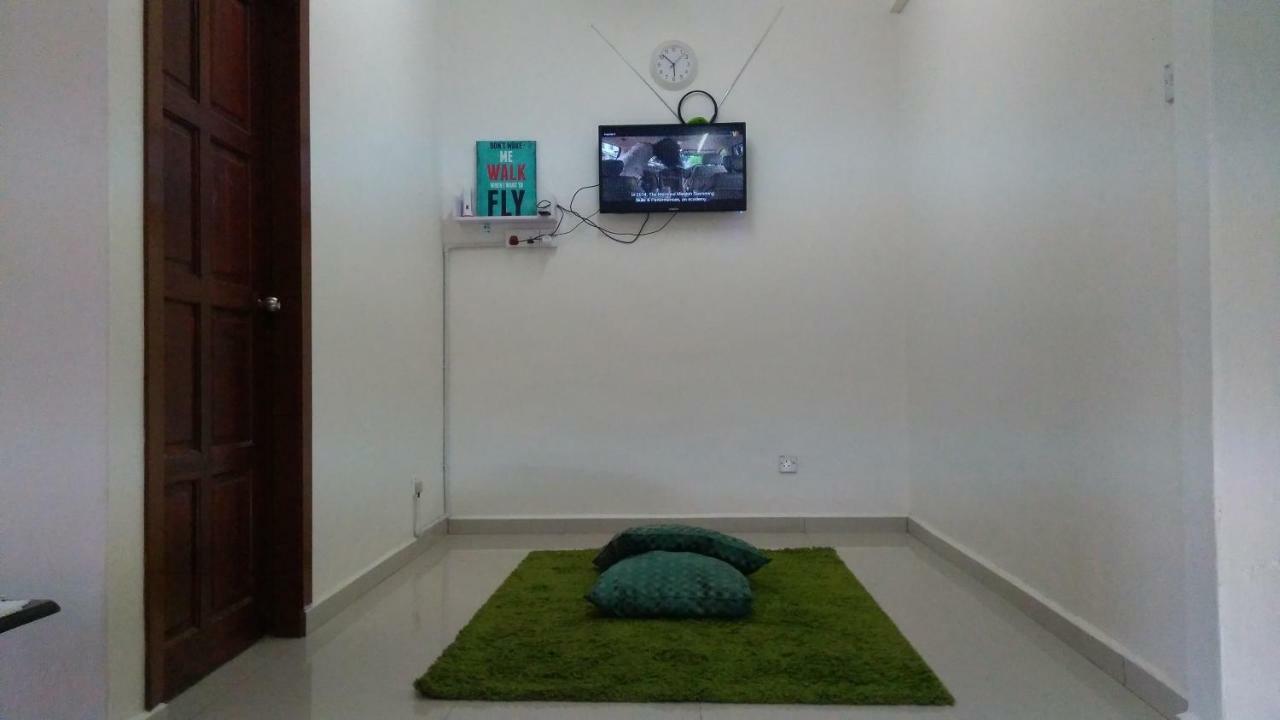 Homestay Rgee Kuantan Extérieur photo